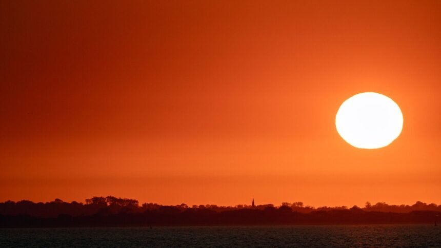 Canicule : 84 records de chaleur battus samedi, six départements en alerte orange