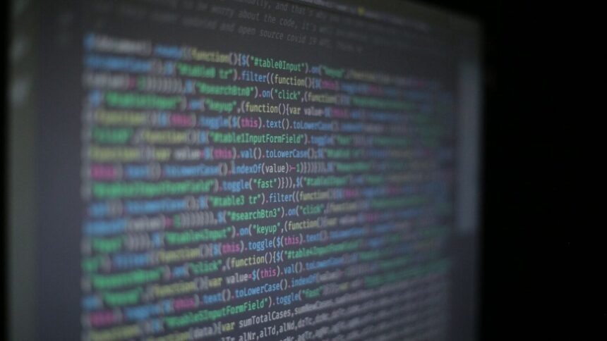 Cyberattaque : 114 000 données de maires et élus dérobées à l'AMF