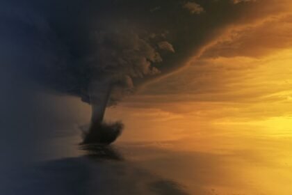 Trois ouragans frappent le Pacifique en même temps, un record lié à El Niño