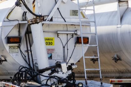 Fioul à 1 913 € les 1 000 litres : chèque énergie et commande groupée pour payer moins