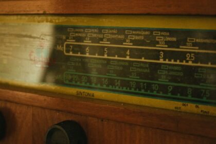 Fréquences FM de Radio France : recours des radios privées au Conseil d'État
