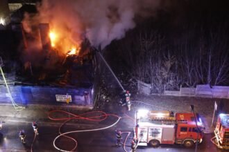 Incendie à la déchèterie de Rennes : 29 pompiers, un homme intoxiqué