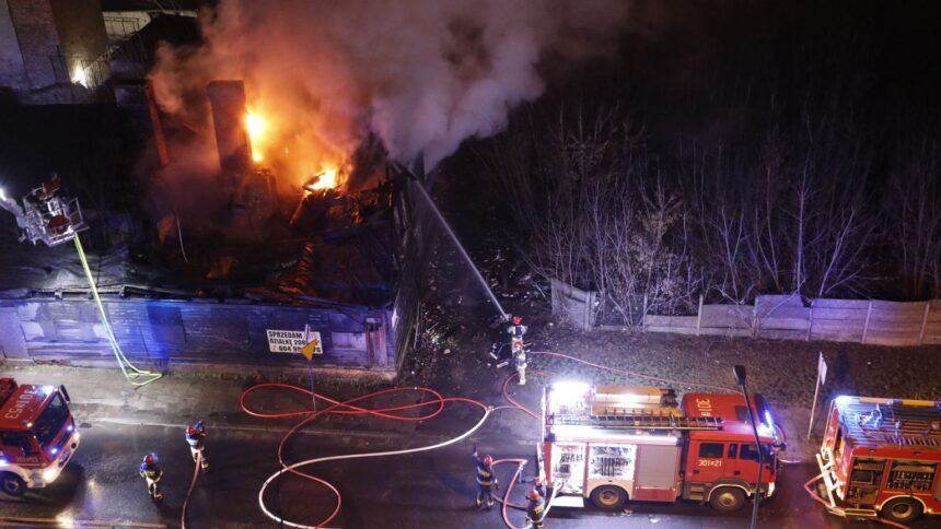 Incendie à la déchèterie de rennes : 29 pompiers, un homme intoxiqué Incendie à la déchèterie de Rennes : 29 pompiers, un homme intoxiqué