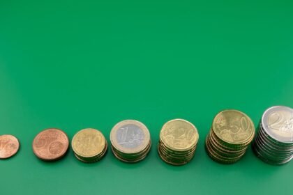 Livret A : la Cour des comptes veut taxer au-delà de 22 950 €, vérifiez votre solde