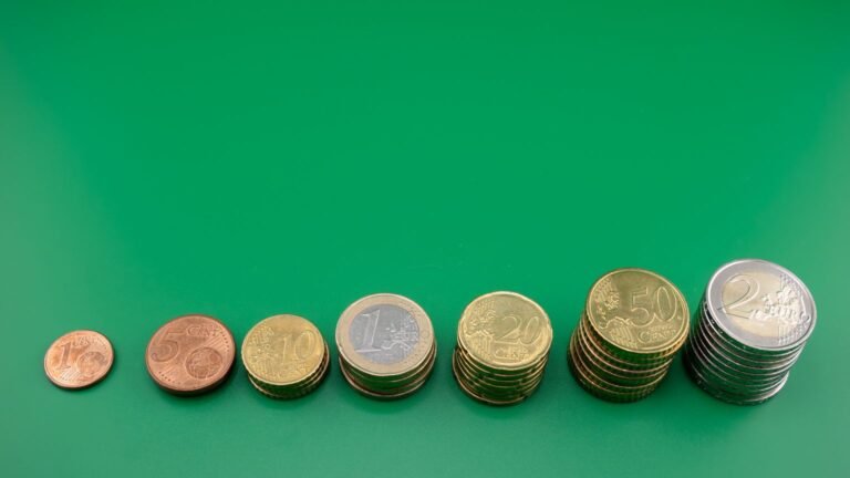 Livret a : la cour des comptes veut taxer au-delà de 22 950 €, vérifiez votre solde airpods, 2023, meilleurs, plans, acheter