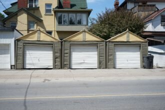 Orléans : la « marche de garage à 10 000 euros » qui affole le web