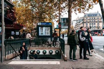 Pape Léon XIV : 24 stations fermées et le 6e bouclé vendredi à Paris