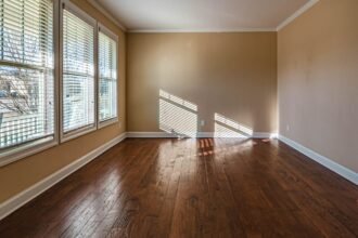 Recherche appartement ou maison sans Plaza : 1,49 million, suite le 1er octobre