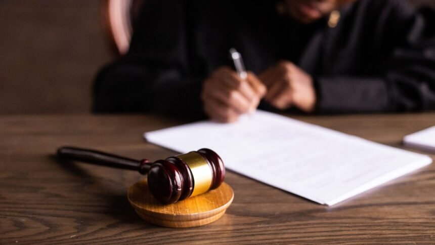 Seattle Times et Newsday poursuivent en justice OpenAI et Microsoft