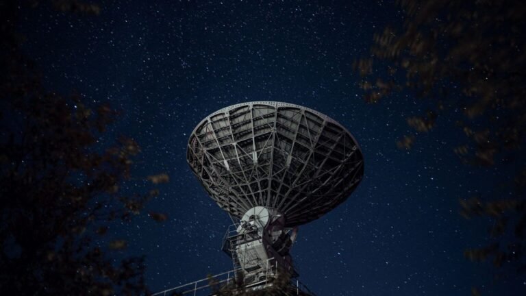 Des astronomes captent un signal radio inédit émis par une exoplanète lointaine téléloisirs, proposera, programmes, télé, dès