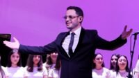 Bakian à Erevan : ovation pour « Dle Yaman » avec Levon Minassian