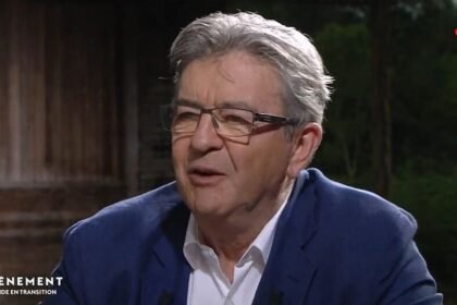 Mélenchon Parcoursup : il promet l&rsquo;abolition devant 10 000 personnes à Clermont
