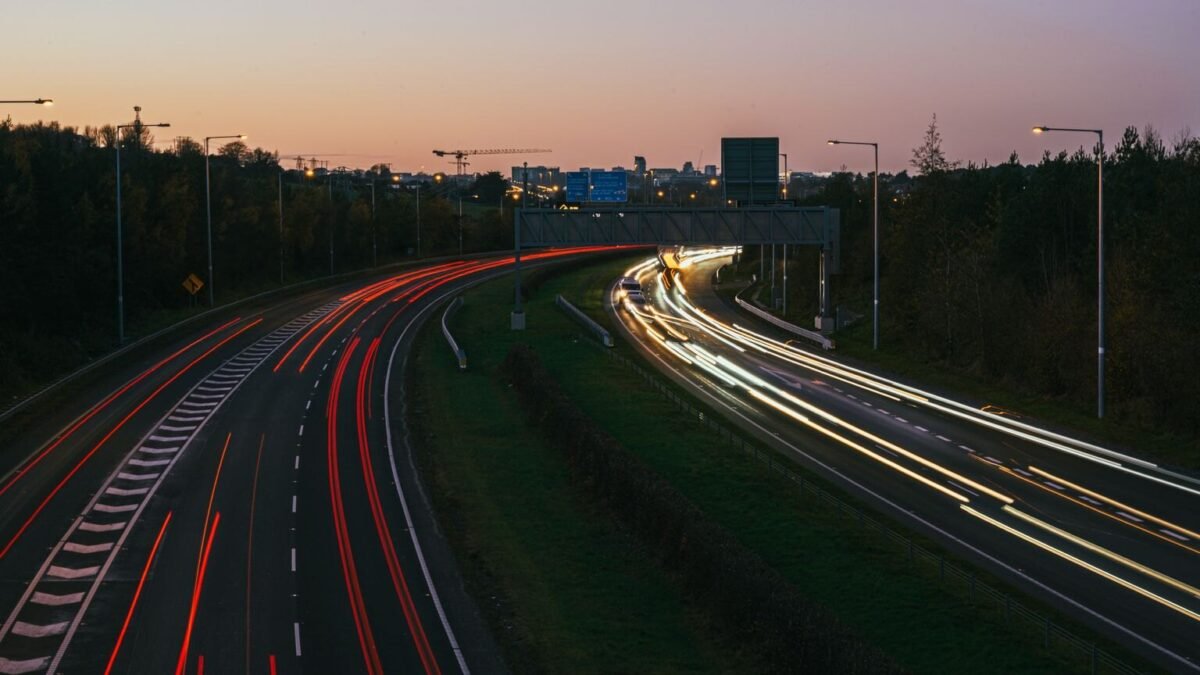 A14 gratuite en semaine pendant la fermeture du tunnel de Saint-Cloud, annonce Lecornu