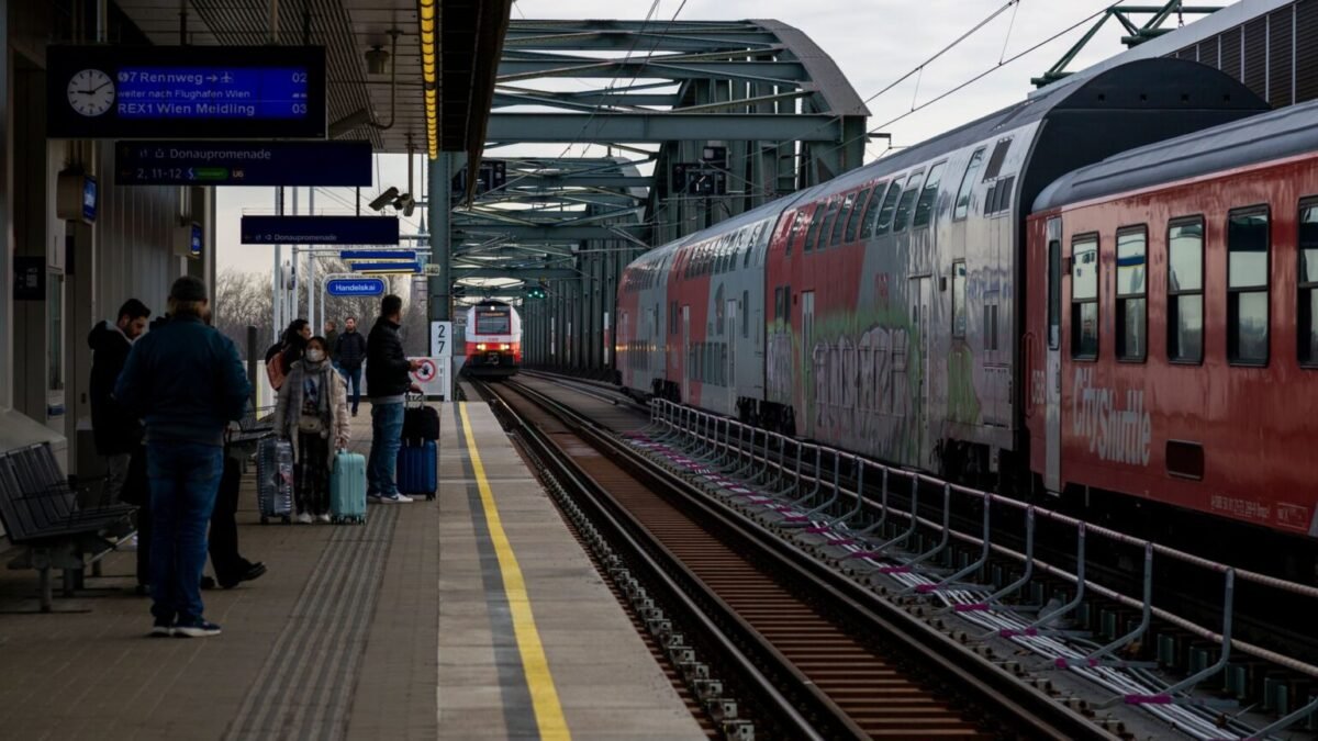 Trains vers l’Andalousie suspendus : billets, annulations et numéros à connaître