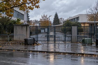 Blocus des lycées : 149 personnels blessés, contre 85 au 6 octobre selon Lecornu