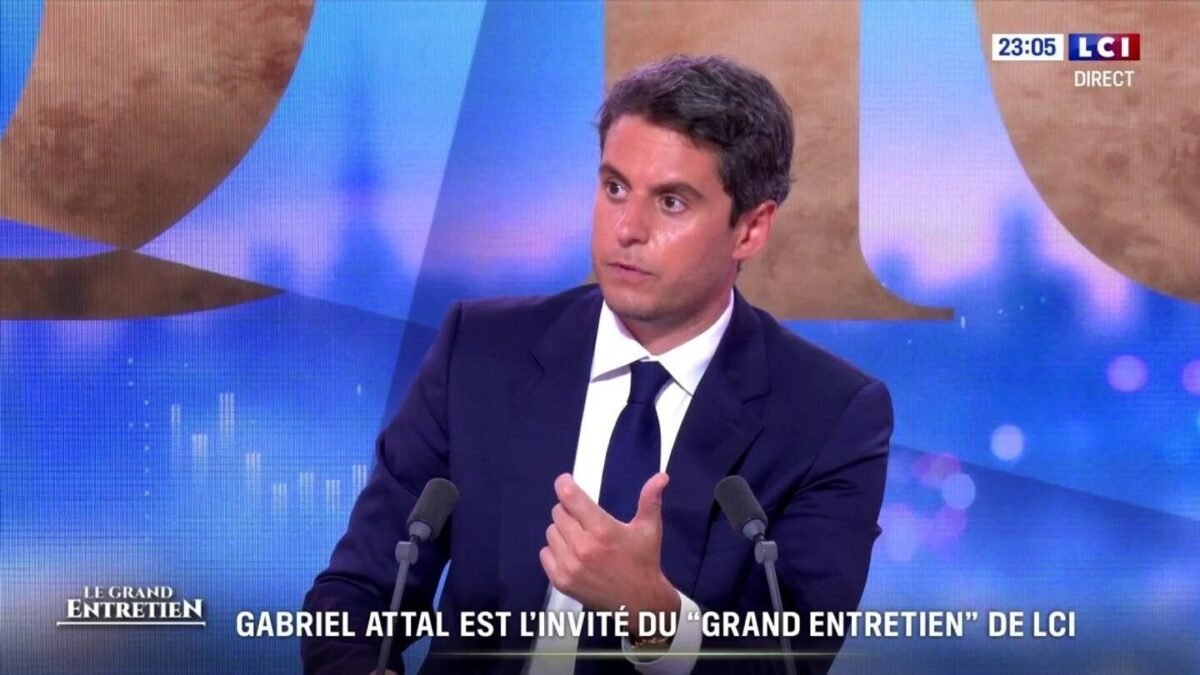 Gabriel Attal réclame une « grande primaire des démocrates », Philippe toujours contre