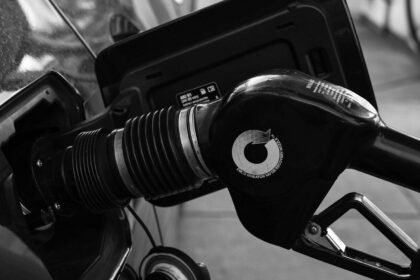 Carburants à Paris : Total plafonne l'essence à 1,99 € et le gazole à 2,25 €