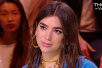 Dua Lipa sur le plateau de Quotidien, sur TMC