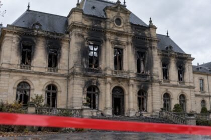 Incendie de la mairie de Limoges : un fiché S de 34 ans en garde à vue