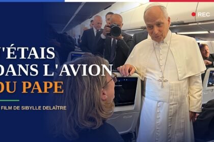 « J&rsquo;étais dans l&rsquo;avion du pape » : le documentaire du Jour du Seigneur