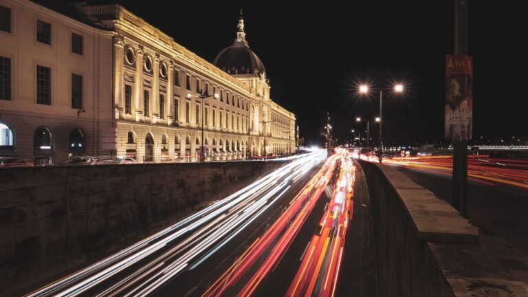 Couvre-feu à Lyon dimanche : Presqu’île de 23 h à 6 h, attroupements interdits dès 16 h