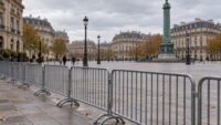 Manifestations interdites jeudi à paris : gares, bastille, louvre et amende de 135 € Manifestations interdites jeudi à Paris : gares, Bastille, Louvre et amende de 135 €