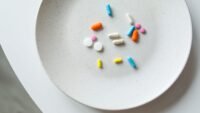 Médicaments à l'unité : l'Assemblée débat dès le 20 octobre, ce qui changerait