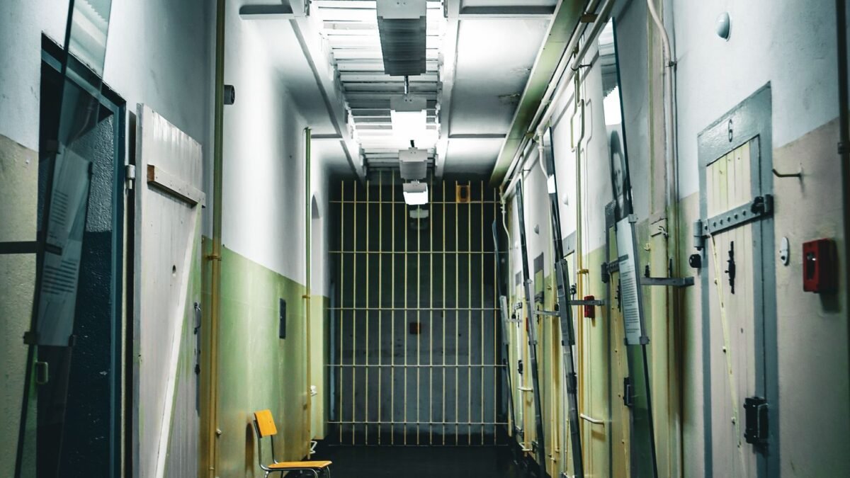 Zone Interdite : M6 remplace son numéro sur les prisons dimanche 8 novembre