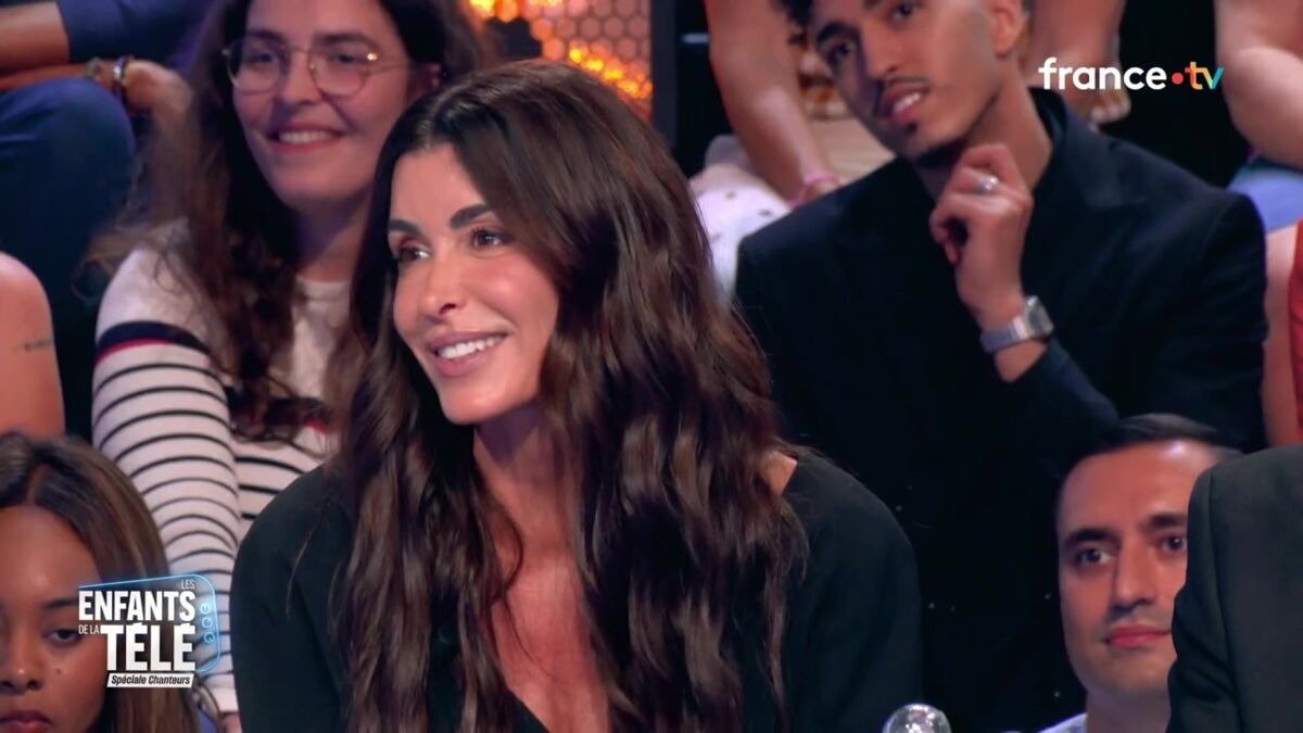Star Academy : Jenifer revoit son premier prime de 2001 et pointe « l’amateurisme »