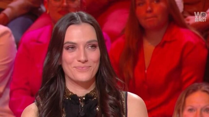 Shana loustau : hanouna « étonné tous les jours qu'elle m'ait choisi » sur fun radio Shana Loustau : Hanouna « étonné tous les jours qu'elle m'ait choisi » sur Fun Radio