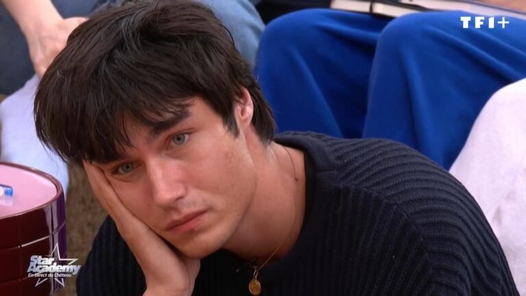 Star Academy : Cameron en larmes au premier débrief de Lydia Bouchard