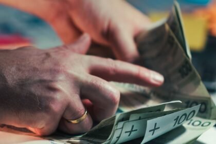 Prime d'activité 2027 : non indexée sur l'inflation, 4,5 millions de personnes concernées