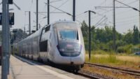 Tgv aux arcs-draguignan : plus de 5 000 signatures contre la suppression d'arrêts TGV aux Arcs-Draguignan : plus de 5 000 signatures contre la suppression d'arrêts